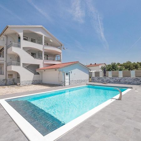 Apartments Nicola With Private Pool Bibinje Eksteriør bilde